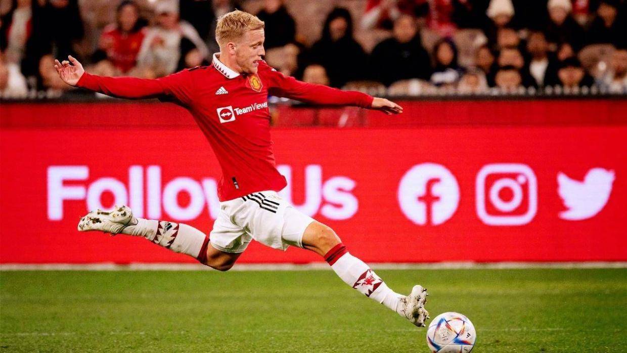 《德甲快攻 VS 墨超技术流:多特蒙特雷世俱杯碰撞,速度与节奏的终极博弈》